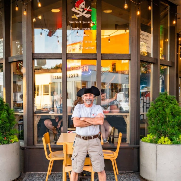 Pints at El Capitan's